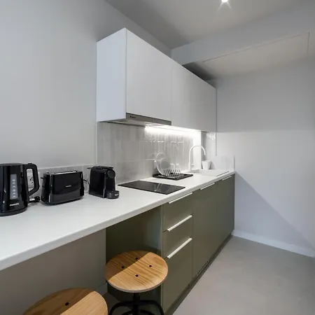 Hidden Apartment *