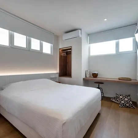 Hidden Apartment *
